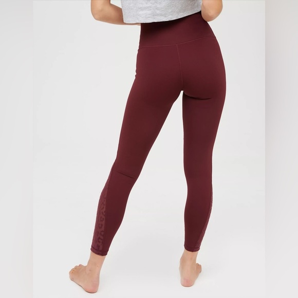 OFFLINE by Aerie Leggings Women's Size Medium Burgundy Leopard Mesh High Waisted - Picture 6 of 13